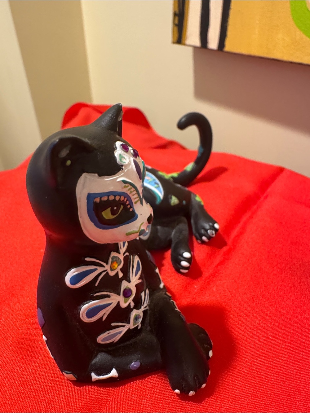 Sugar skull cats by Blake Jensen collection. Hand painted - Picture 3 of 7